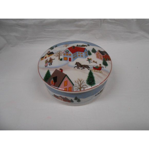 Mikasa Holiday Village Christmas Candy Dish with lid Trinket Box UTO70/683 Japan - Picture 2 of 9